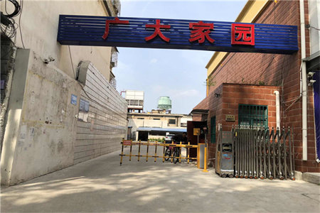 电梯房欧洲尚品豪华精装修保持很新，家电齐全，拎包入住